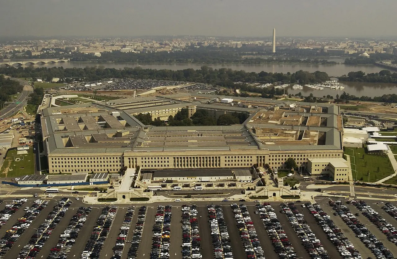 Photo for: Pentagon Cuts 78,000 Civilian Jobs Without Analysis of Military Impact